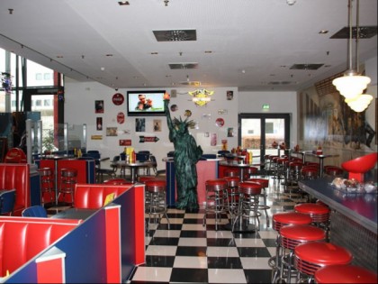 Photo: Jaroon&amp;#039;s - American Diner