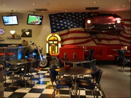 Photo: Jaroon&amp;#039;s - American Diner